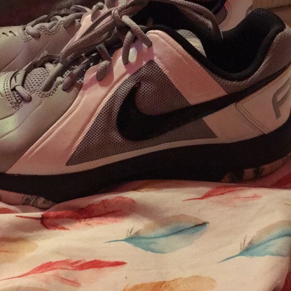 Nike air mavins! Like new! - Picture 5 of 8